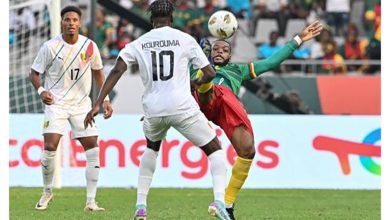استمرار المفاجآت.. بـ10 لاعبين غينيا تتعادل مع الكاميرون في كأس الافريقية