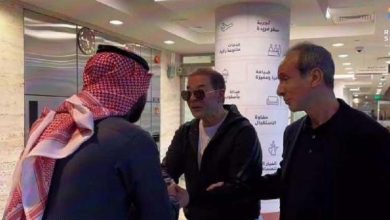 "كاسيت 90".. فيديو يرصد لحظة استقبال مدحت صالح بالسعودية (صور)