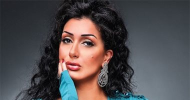 7 تسريحات شعر مناسبة لصاحبات الوجه الطويل.. من إطلالات غادة عبد الرازق
