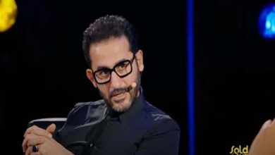 أحمد حلمي يحكي عن لقائه الأول مع عادل إمام: "طبطب عليا وقالي انت شاطر"