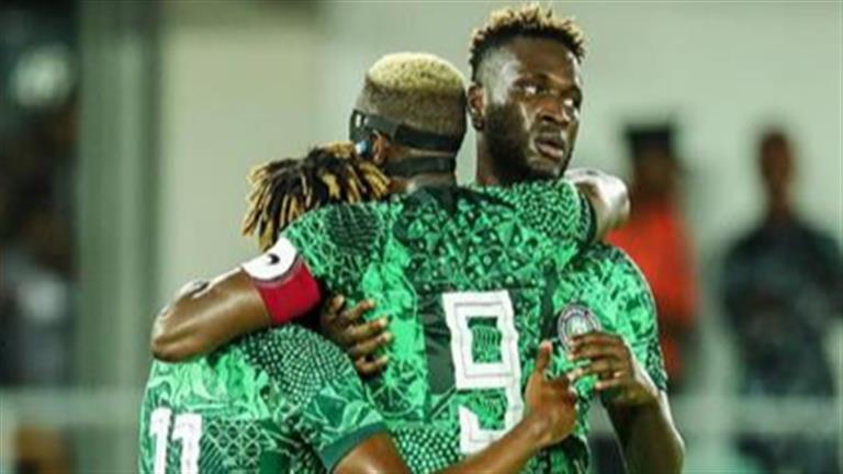 " تاو أمام أوسيمين".. التشكيل الرسمي لمباراة نيجيريا أمام جنوب أفريقيا